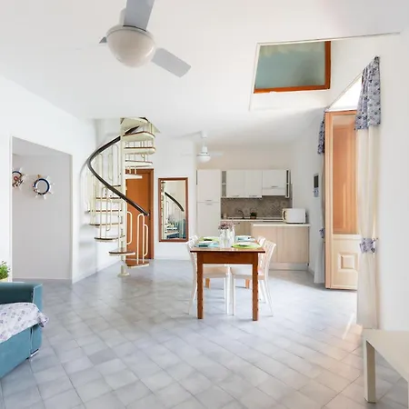 Mimi Sul Mare Apartment