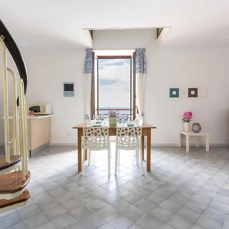 Mimi Sul Mare Apartment